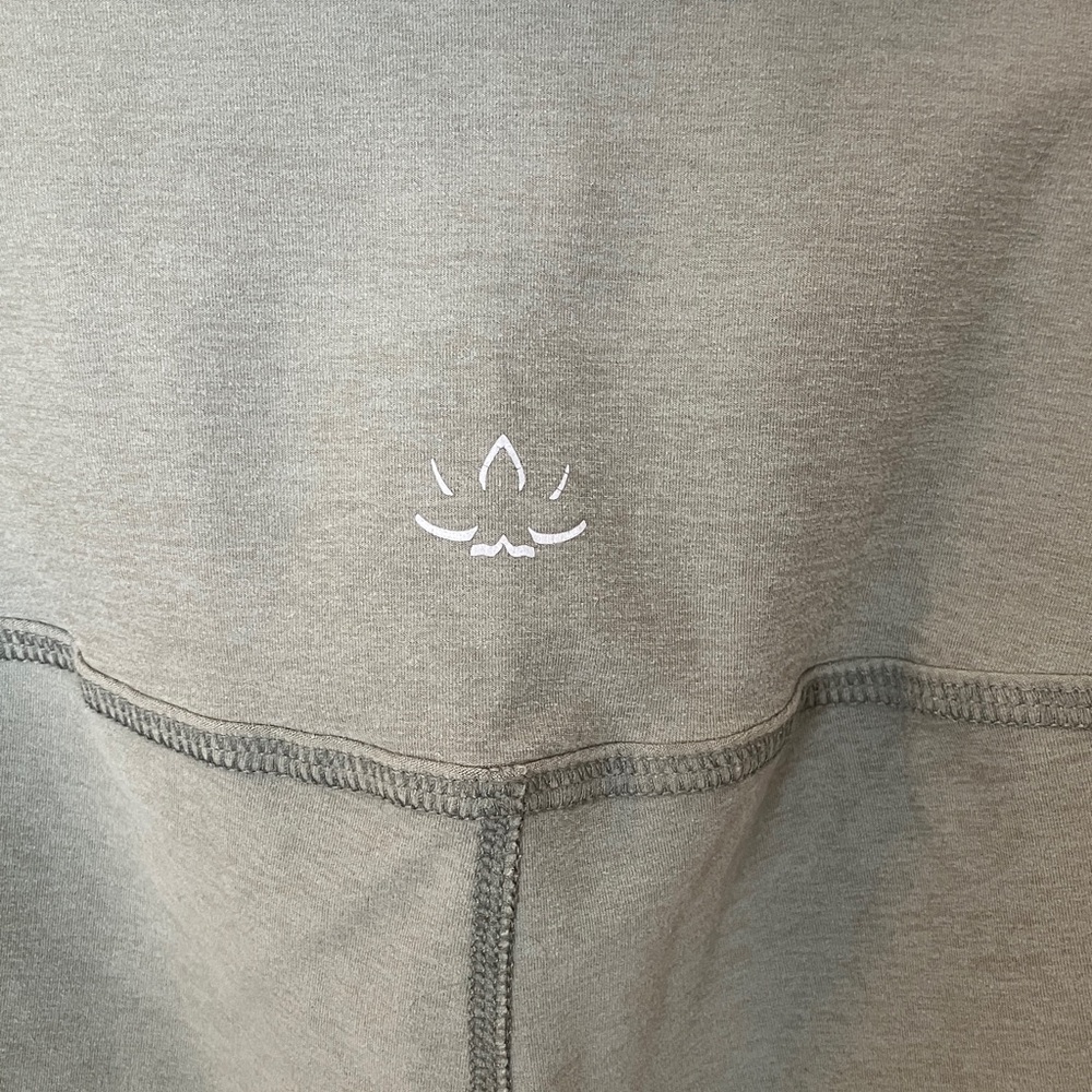Beyond Yoga Sage Green Maternity Joggers - Picture 3 of 6